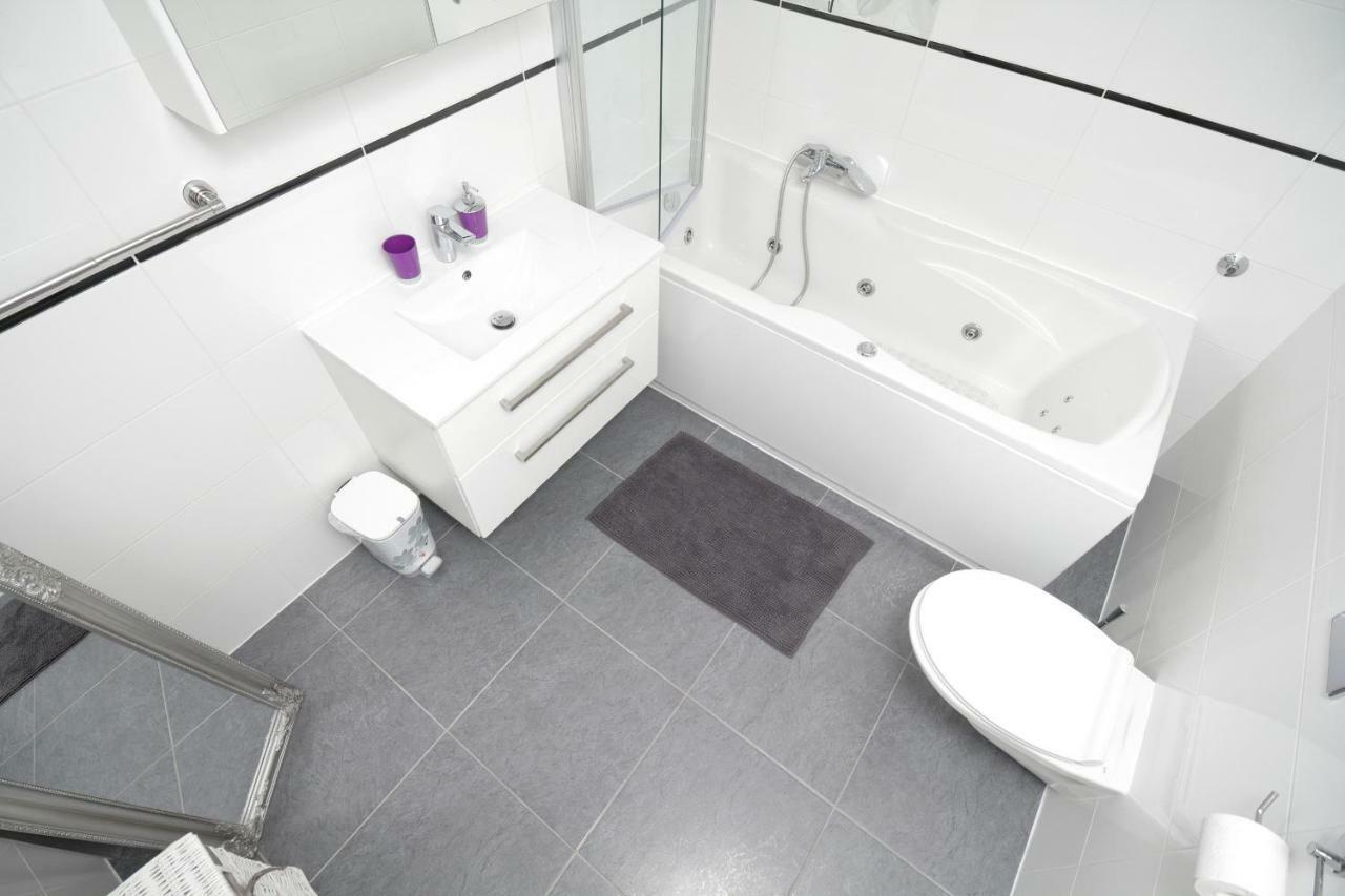 Stella Maris Apartment เบรลา ภายนอก รูปภาพ